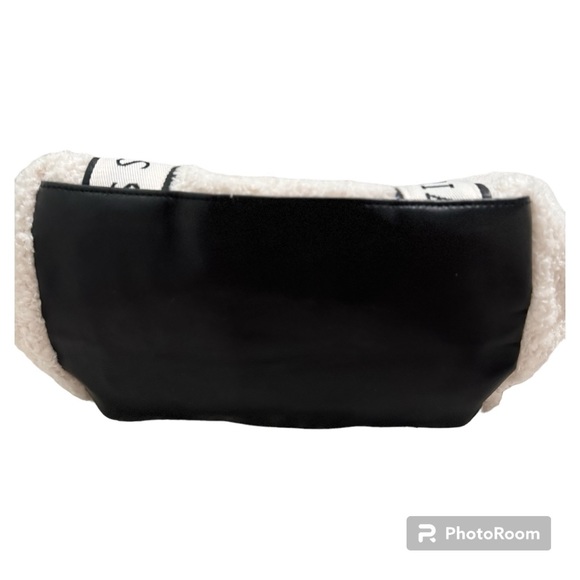 VS Large Tote Cozy Plush Sherpa Fleece - Picture 6 of 7